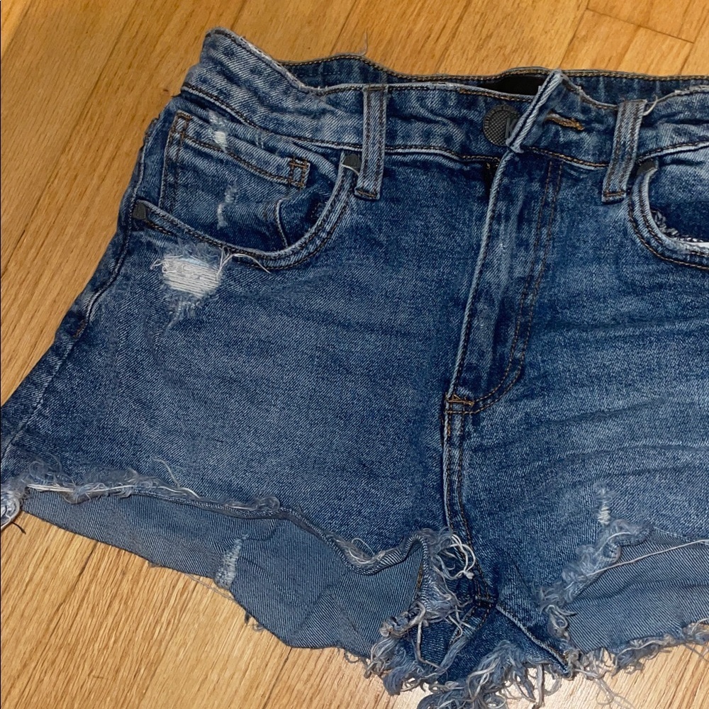 Kut from the Kloth Blue Distressed Jean Shorts - Picture 4 of 10